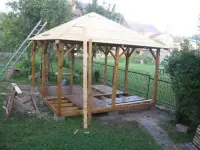 Do krycia dachu wykorzystałem deski 140 x 25 mm, trzystronnie heblowane oraz frezowane od widocznej strony, fot. Enzo