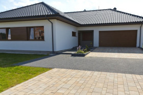 podjazd_kostka_brukowa_promenada_i_creativ_fot._bruk_bet.jpg