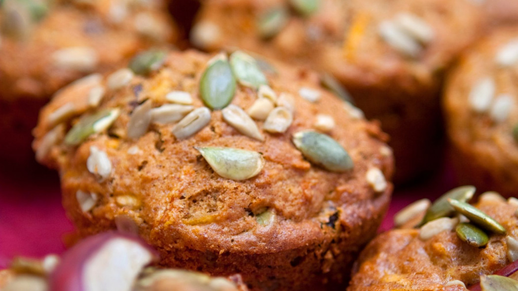Muffiny marchewkowe z pestkami dyni i słonecznika