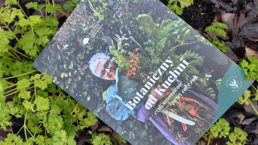 Książka "Botaniczny od Kuchni – czyli sezonowość przez cały rok"