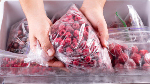 Zamrażasz te produkty? Przestań! Lista rzeczy, których lepiej nie mrozić