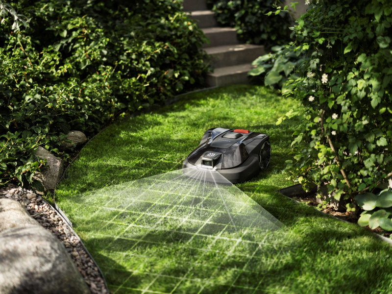 Technologia wizyjna AI – kosiarka, która widzi i rozumie Twój ogród