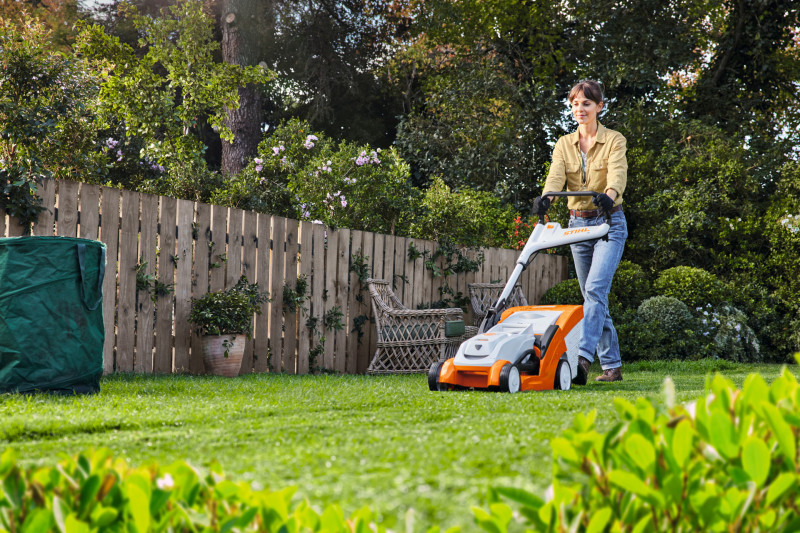 Kosiarka akumulatorowa STIHL RMA 239 C